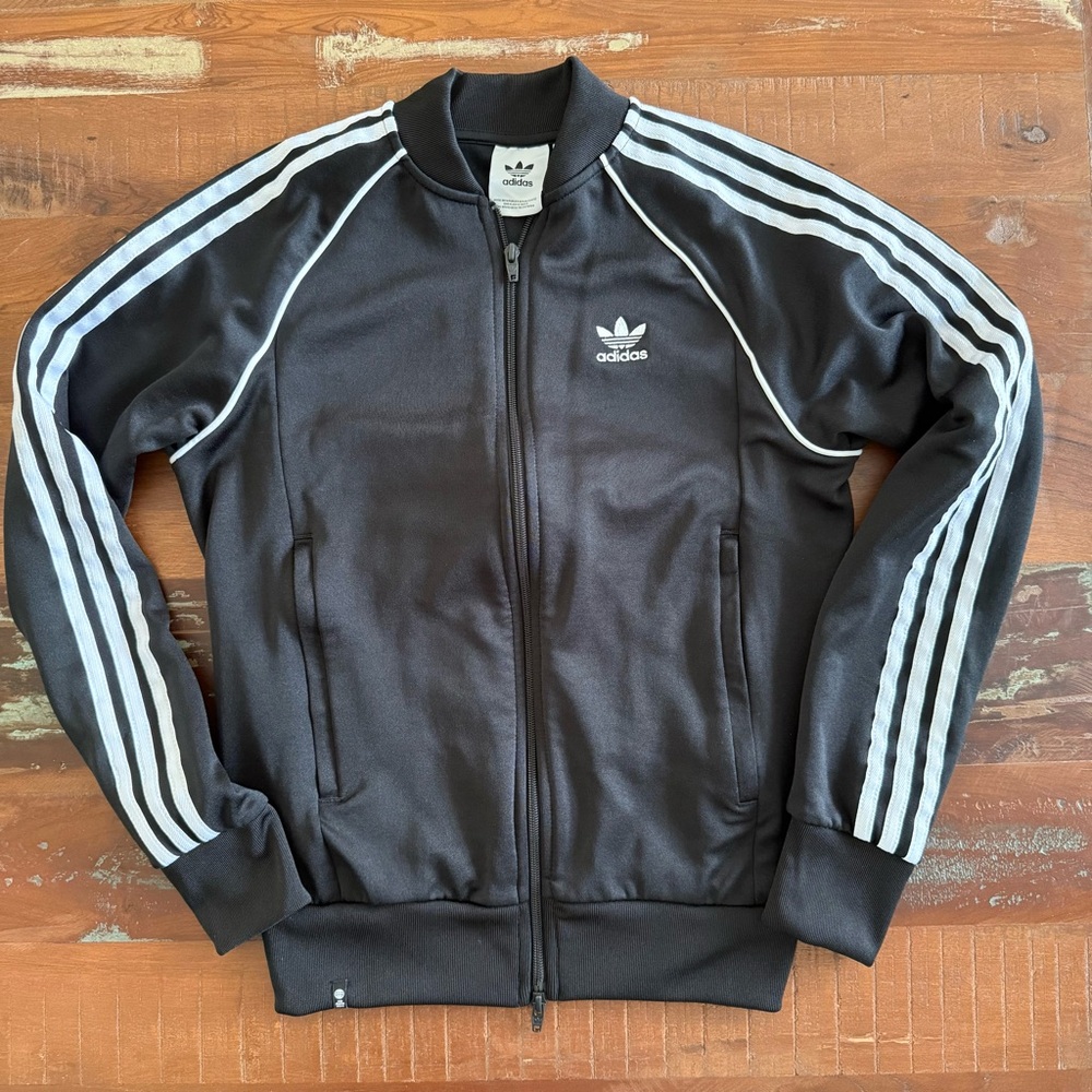 ADIDAS Trefoil Full Zip Jacket!  Like New!   S
